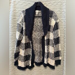 Leith women’s sweater - size m/l
